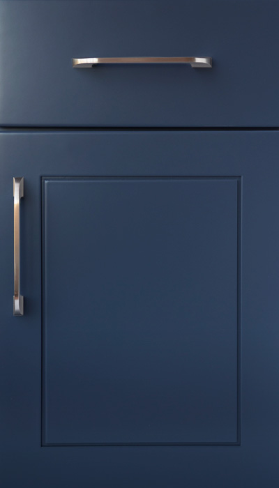 Темно-синий кухонный шкаф